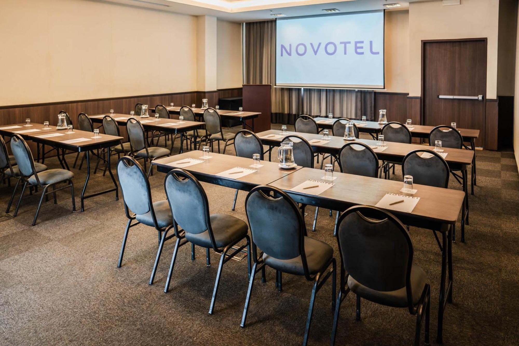 Novotel Lima San Isidro Bagian luar foto