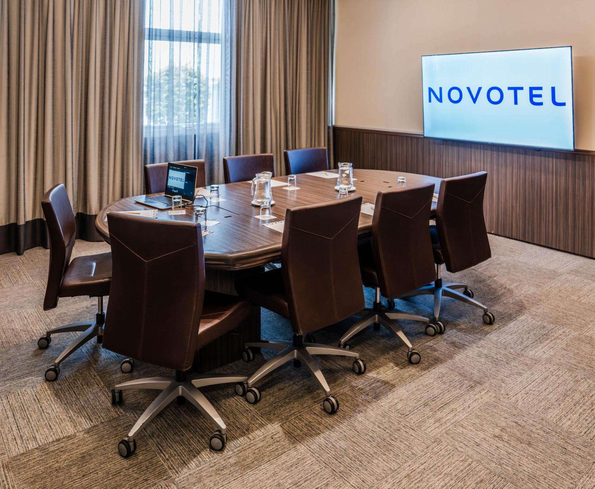 Novotel Lima San Isidro Bagian luar foto