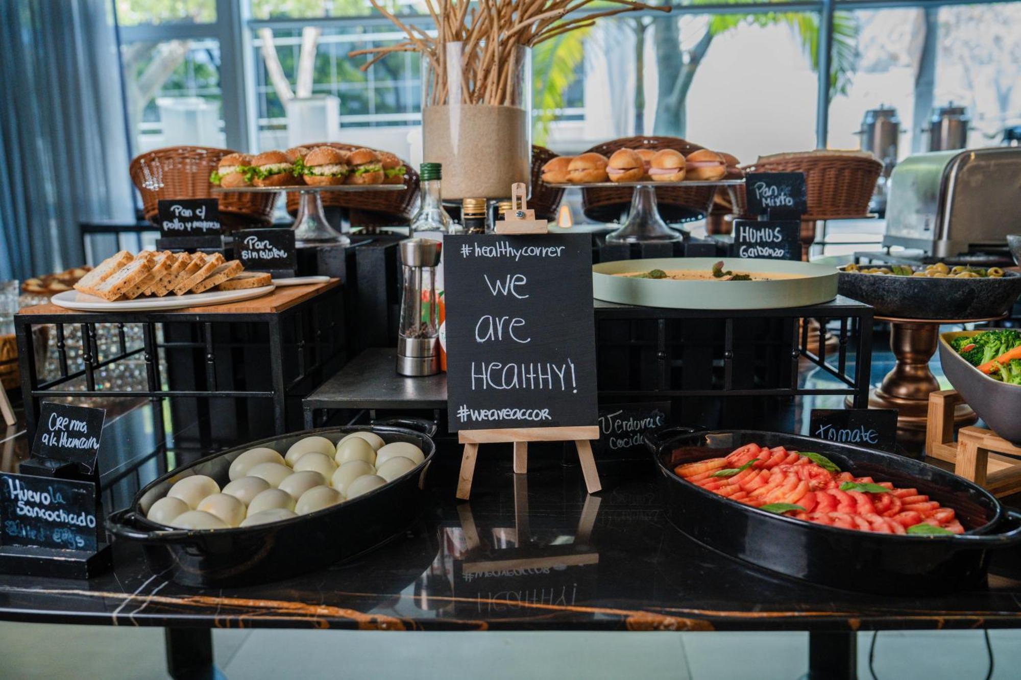 Novotel Lima San Isidro Bagian luar foto