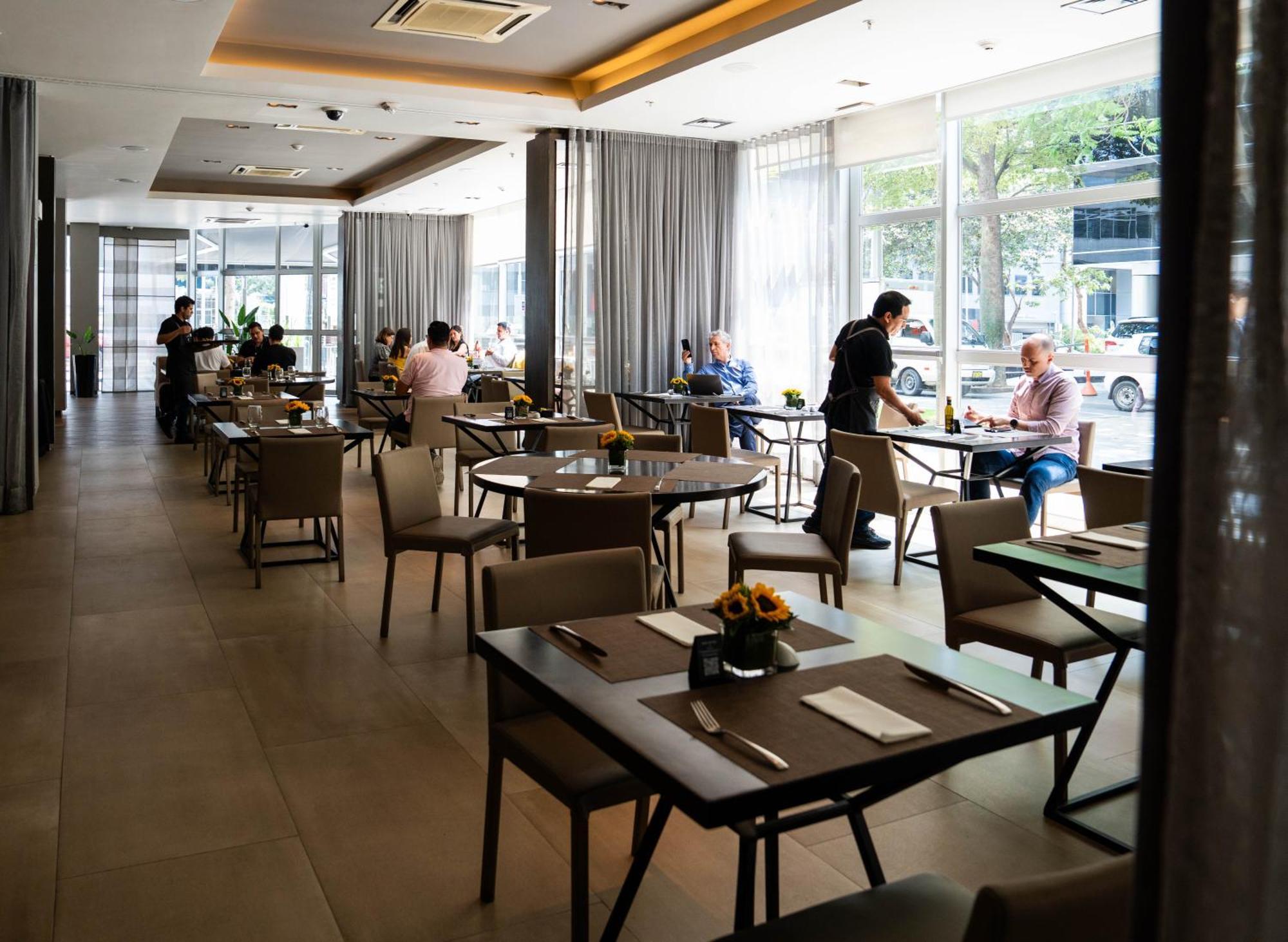 Novotel Lima San Isidro Bagian luar foto